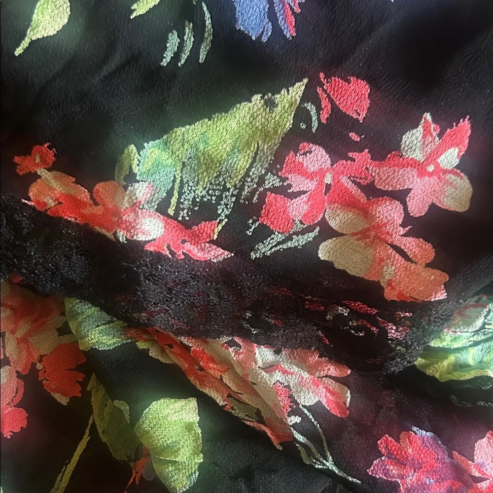 Asymmetrical Floral Skirt in Black and Pink w/lace around the bottom.